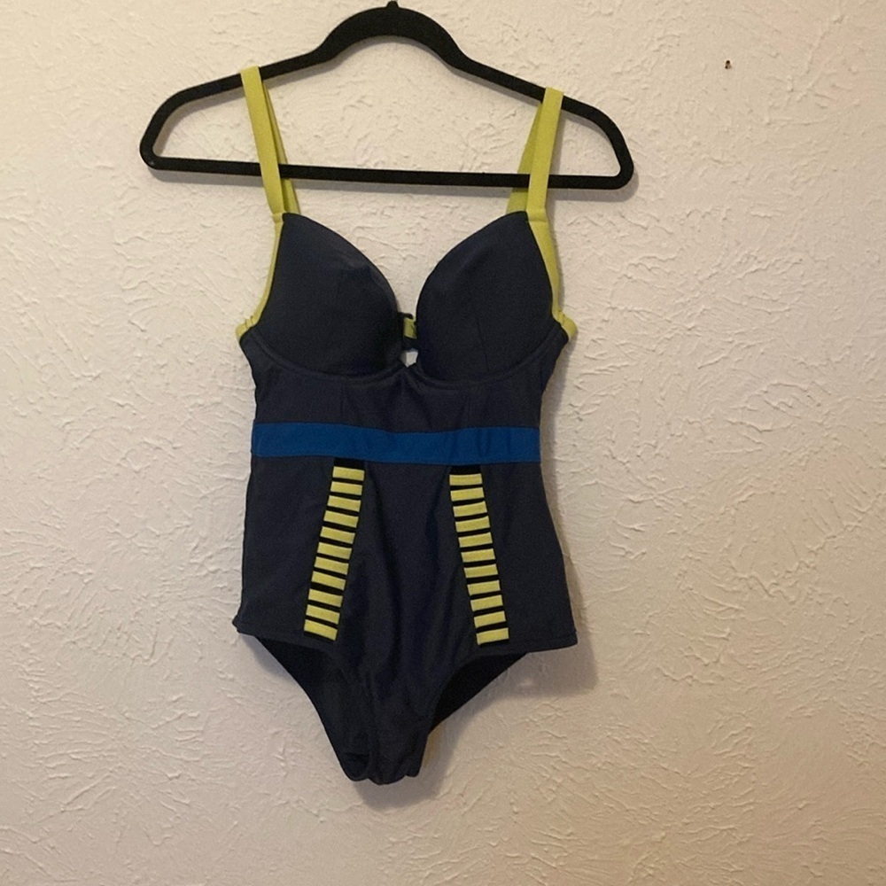 32DDD Curvy Kate Blue And Yellow One Piece underwire Swimsuit
